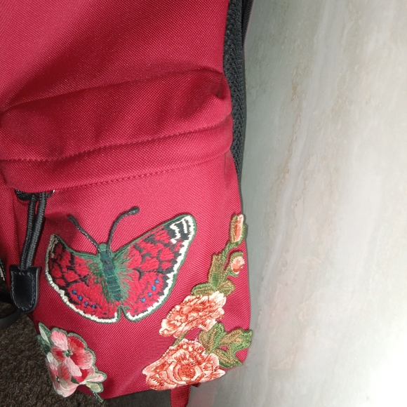 Gucci L'Aveugle Par Amour Tiger embroidered canvas techno backpack - Picture 6 of 10